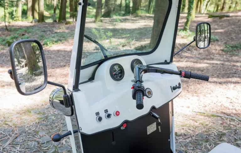 ventajas alquilar tuk tuk eletrico